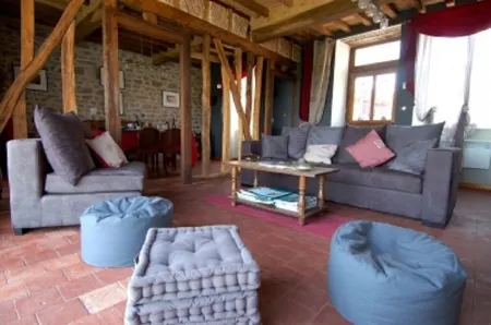 5-person gites with Jaccuzzi access at the Maison d'Hôtes