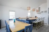 1 min private beach walk. Stylishly renovated with beach views! Hot tub & pool!