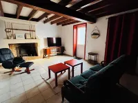 Gîte des Borderies 쉐흐브-히슈몽 호텔