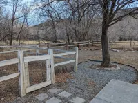 Cozy 3 bedroom house- 20 min to Monarch mountain! - Special for NOV and DEC!! Hotels in Poncha Springs