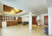 Embassery Residency Hotel a Ernakulam