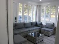 Spacious, Fully Remodel 4-bedroom house 2.5 bathroom in charming Carthage Hotels in Carthage