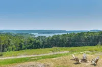 Lake View & Game Room on 3 1/2 Acres, Near Marina