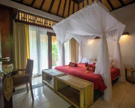 Kelimutu Crater Lakes Ecolodge Hotels in Ende