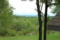 Secluded 50 acre paradise: Great for families and pets