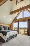 Private Ranch for Weddings, Retreats, Reunions. Sleeps 30 in Two Lodging Units, - balcony