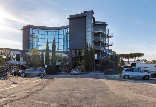 깔끔하고 모던한 호텔 객실 인테리어