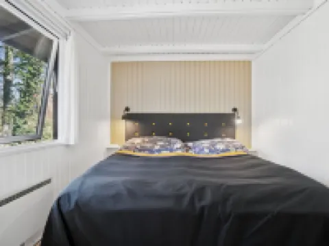 "Caren" - 75m from the sea