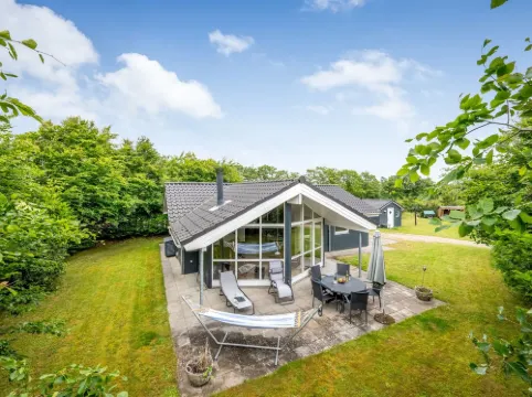 "Valentin" - 400m to the Fjord