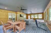 บ้าน Tulsa ที่มีการตกแต่งดี w/ Fire Pit & Patio! - โฮมสเตย์