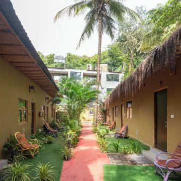 Amadi Beach Front Resort