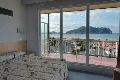 Hotel Cosmopol Hotels in Laredo