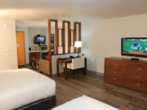 Blvd Hotel and Studios Universal-Hollywood, Ascend Hotel Collection Hotels near Universal Studios Hollywood