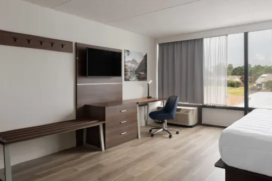 Days Hotel by Wyndham Williamsburg I-64