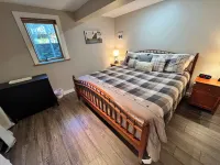 Lake Rescue Summers, Ski Okemo Winters Hotels near Camp Plymouth State Park