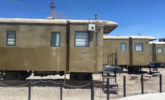 Onkel Inn Wagon Sleepbox Uyuni