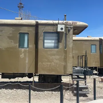 Onkel Inn Wagon Sleepbox Uyuni