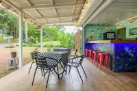 Blue Morpho Lodge - 2-Star
