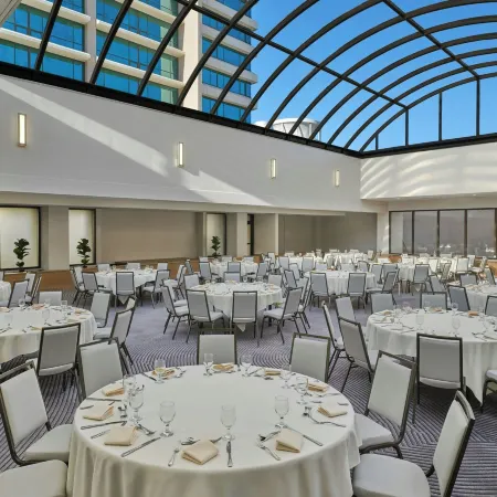 Salt Lake Marriott Downtown at City Creek Отели рядом с достопримечательностью «Конгресс-центр Salt Palace»
