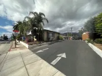 تاون آند كانتري إن فنادق في Mission Canyon