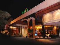 Plaza Hotel Semarang Hotels in Banyumanik