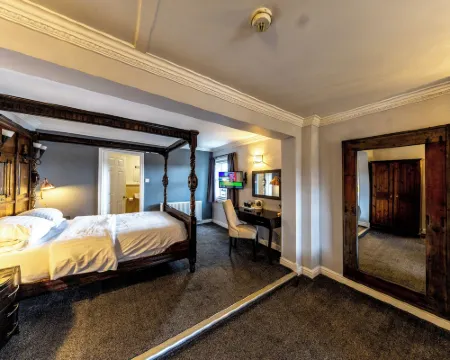 The Lion Hotel Hotels in Belper