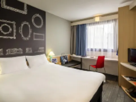 Ibis Szczecin Centrum Hotels near Rondo Hakena Park Handlowy
