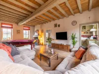 Riding School Farm Stay - Wifi