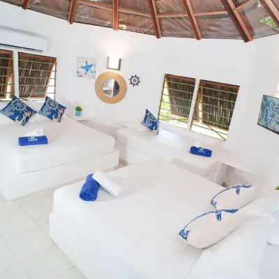 Isla Mulata, Islas del Rosario Hotels near Rosario Islands