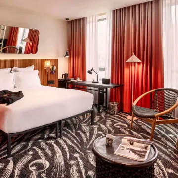 Mama Shelter Paris la Défense Отели рядом со станцией La Defense Station