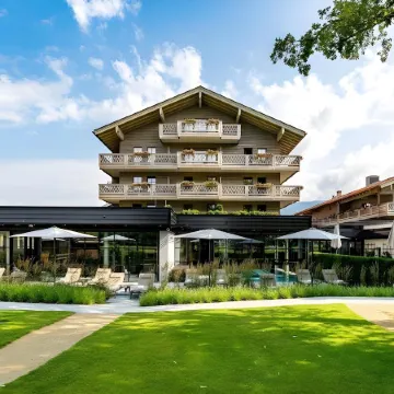 Parkhotel Egerner Höfe Отели в г. Роттах-Эгерн