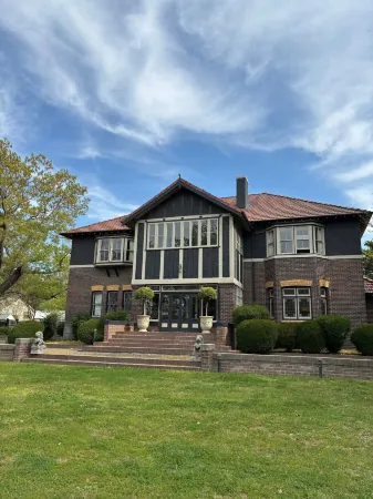 Lindsay House Guesthouse