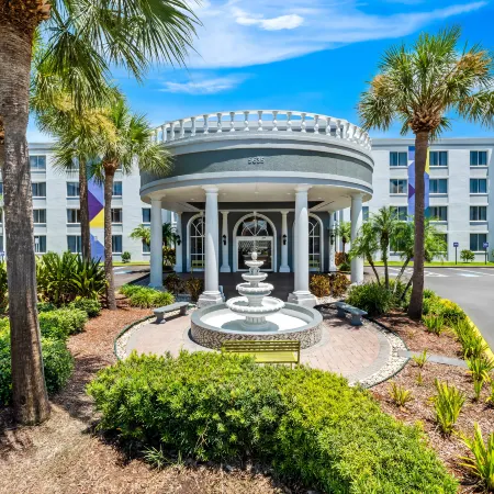 Spark by Hilton Orlando Near Universal Отели рядом с достопримечательностью «Парк Терки Лейк»