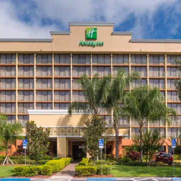 Holiday Inn & Suites ORLANDO SW - CELEBRATION AREA by IHG Отели рядом с достопримечательностью «Аквапарк Тайфун-Лагун»