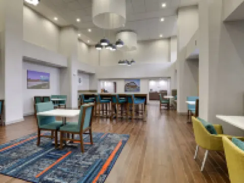Hampton Inn & Suites St. Louis-Edwardsville Hotels in Glen Carbon