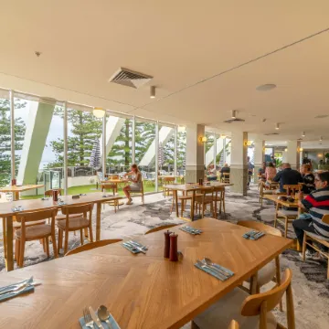 Bayside Square Kaike Hotel