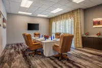 Holiday Inn OXNARD - VENTURA by IHG