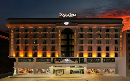 Doubletree by Hilton Elazig Отели в г. Sursuru Mahallesi