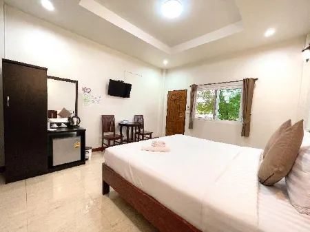 Janwareeresort Отели рядом с достопримечательностью «The Underwater Temple»