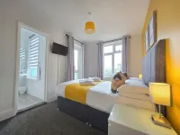 Beach Hotel Torbay B&B  호텔