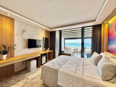 Vice City Beach Resort Otel