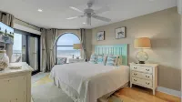 由Avantstay提供的211號海景海濱酒店，享有海景+游泳池
