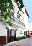 Rodina Suites Hotel