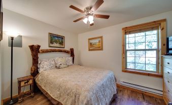 Cozy Countryside Cabin in Robie Creek Park!