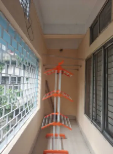 Shimray Minimalist Hostel