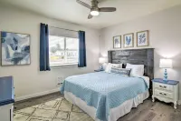 Waterfront Vacation Rental in Ocean Shores - 3-Star