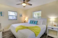 Siesta Key Dream Inn Vacation Rental Near Village! - 3-Star