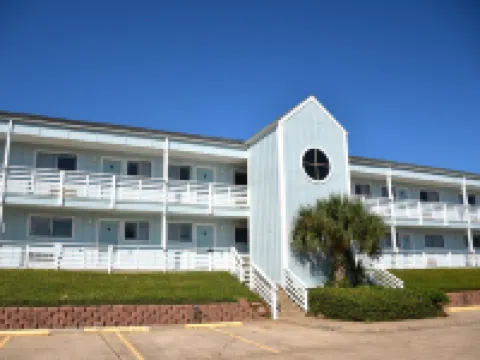 水上公園客棧 鄰近慕迪花園主題樂園的酒店