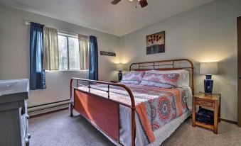 Private Cabin, 5-Min Drive to Hot Springs and Golf!