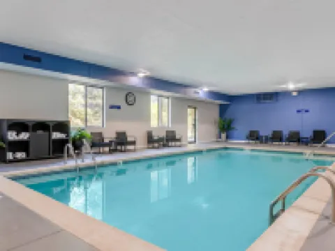 Comfort Suites St Charles-St Louis Hotels in St. Charles County